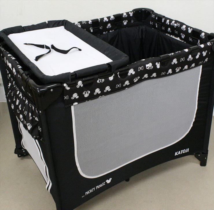 ポータブルベビーベット ミッキーマウス