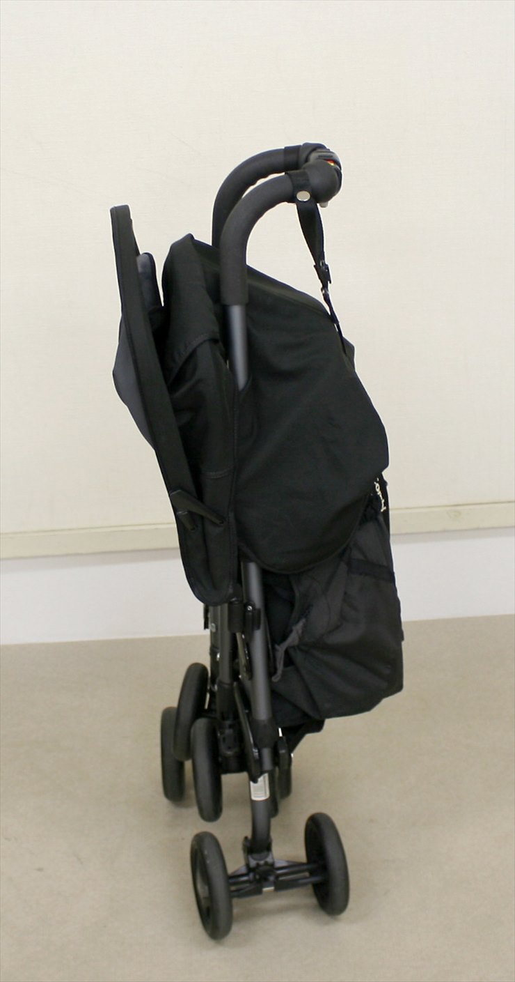 マルチ5ウェイ用ベビーカー アルティメットブラック EX COMBI コンビ