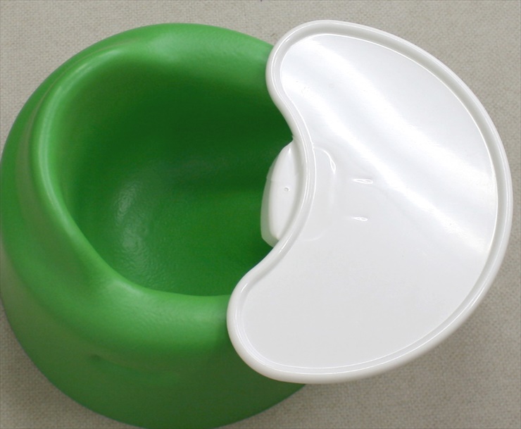 バンボ Bumbo グリーン