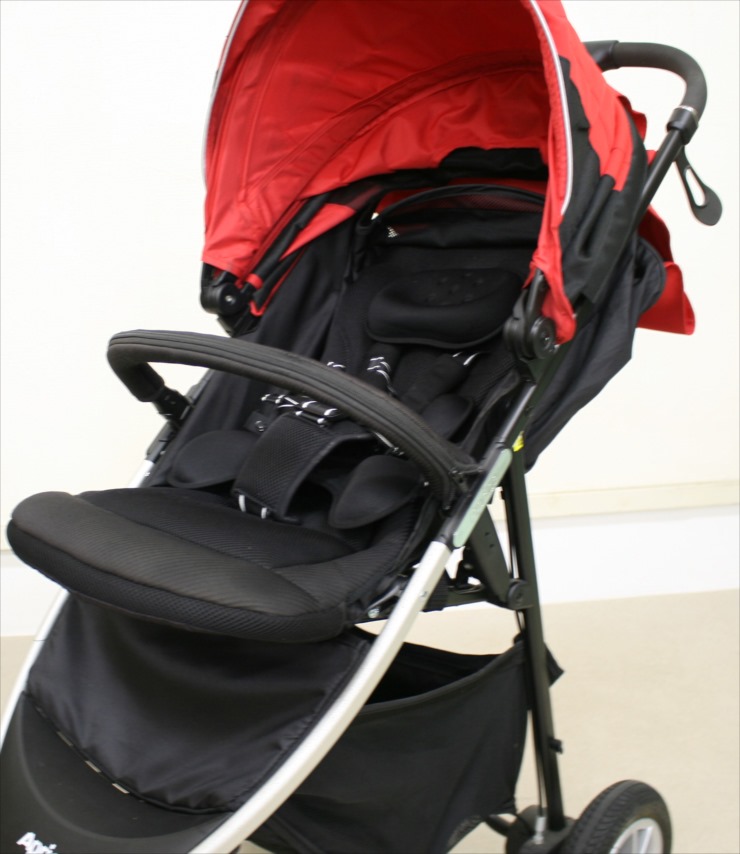 スムーヴ SMOOOVE ストライドレッド アップリカ