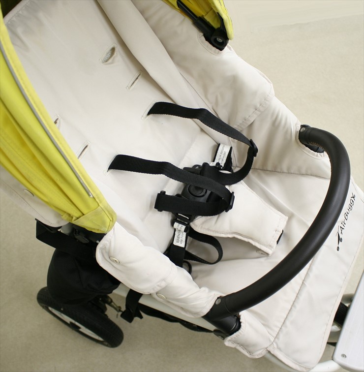 エアバギーココ ブレーキ ホワイトフレーム AirBuggy COCO 