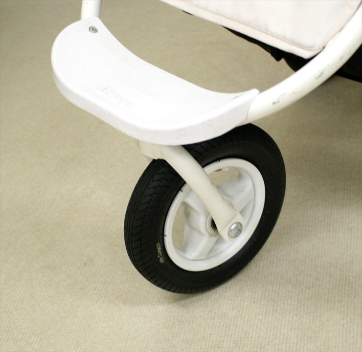 エアバギーココ ブレーキ ホワイトフレーム AirBuggy COCO 