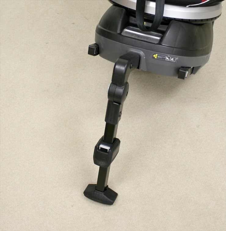 ネルーム ISOFIX エッグショック ND レーザーレッド