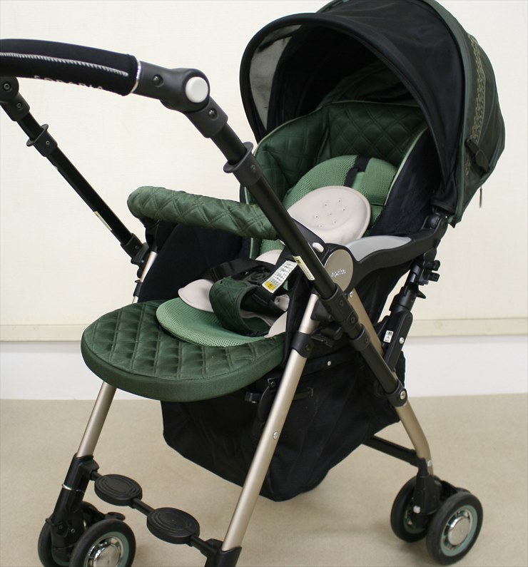 ソラリア プレミアム ビジューグリーン