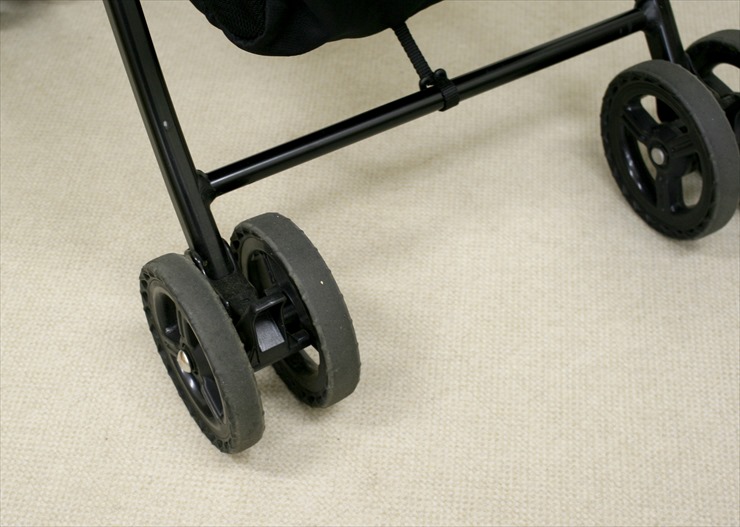 メチャカルハンディα エッグショック MD ティアドロップネイビー