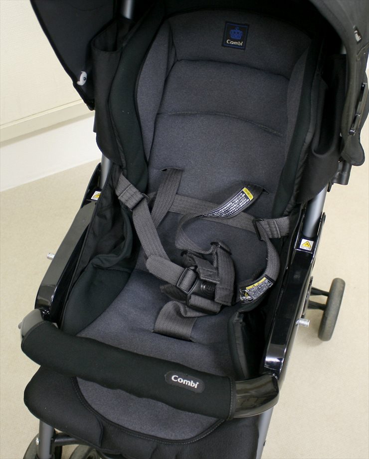 マルチ5ウェイ用ベビーカー アルティメットブラック D499