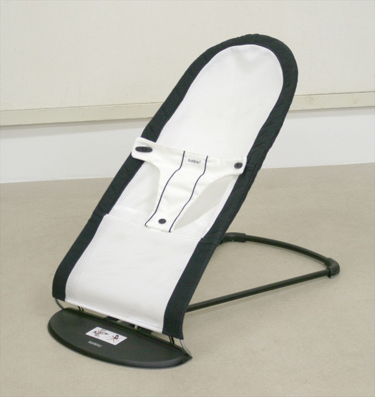 ベビーシッターバランス メッシュ ホワイト ベビービョルン バウンサー