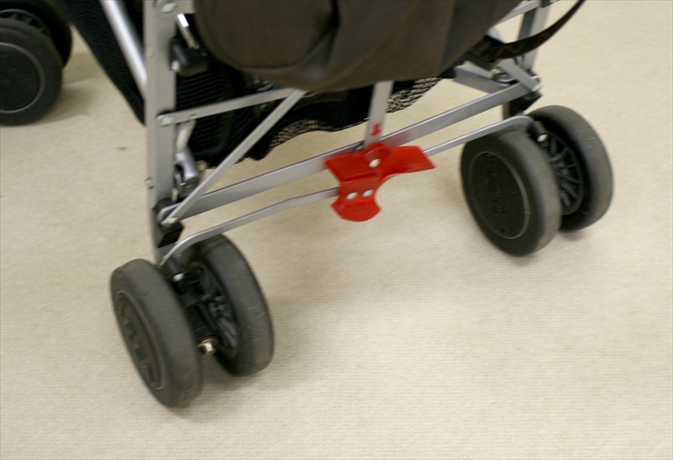 マクラーレン クエスト スポーツ コーヒーカーマインローズ 2013