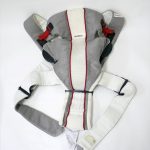 ベビーキャリア オリジナル メッシュ グレー/ホワイト ベビービョルン