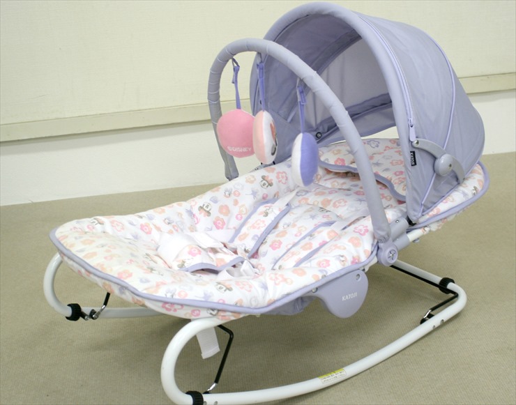 イージーリクライニングバウンサー ミニーマウス&デイジーダック 品番03514