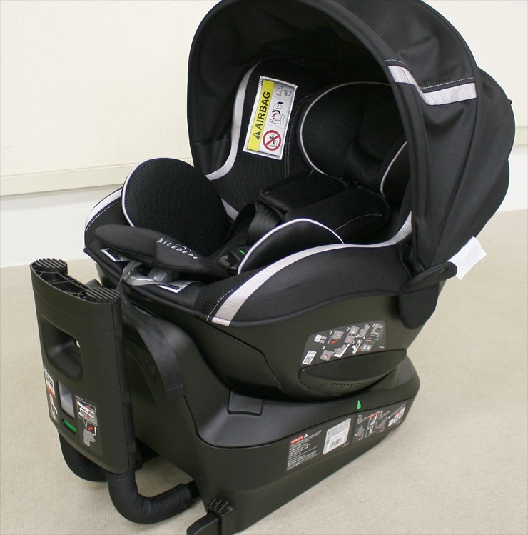 エールべべ クルット 3i グランス ラスターブラック BF850 ISOFIX
