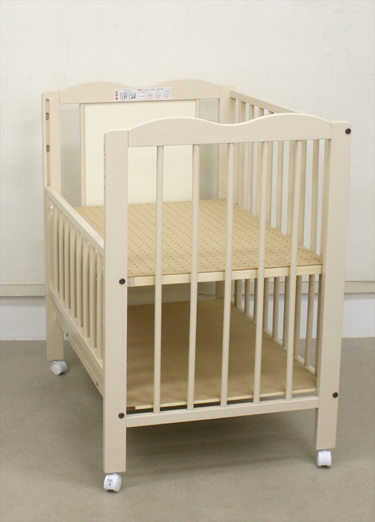 ミニポムST ホワイト キンタロー ベビーベッド ハイタイプ