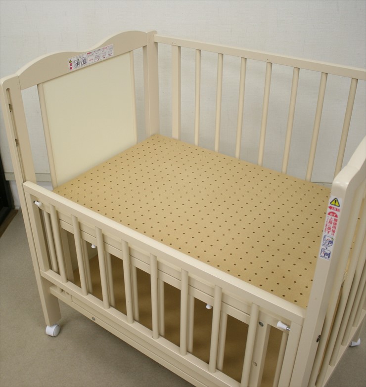 ミニポムST ホワイト キンタロー ベビーベッド ハイタイプ