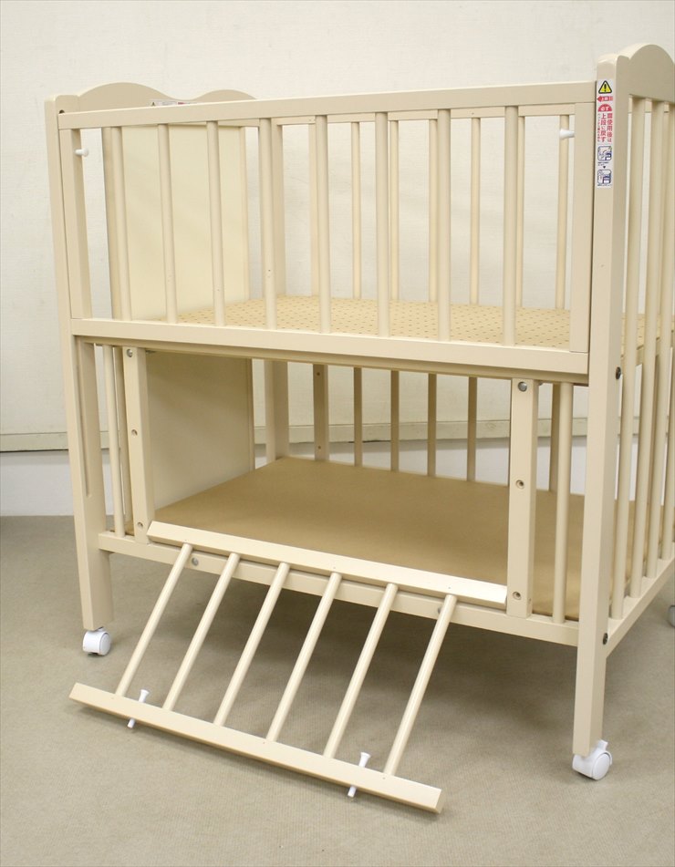 ミニポムST ホワイト キンタロー ベビーベッド ハイタイプ