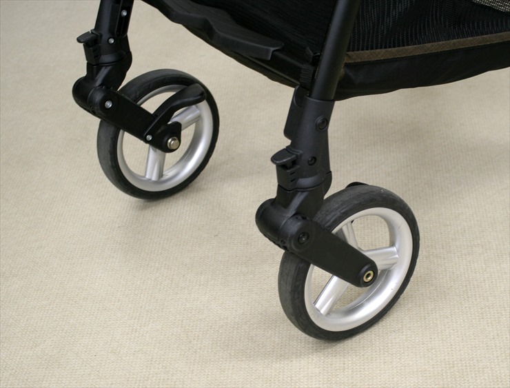 ランフィ ブラウンチェック Runfee ピジョン