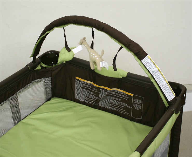 パックン プレイオンザゴー プレイヤード GRACO On The Go Playard