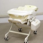 ネムリラ オートスウィング イエロー 電動