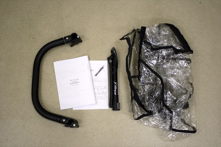 エアバギーココ プレミア チャコールグレー