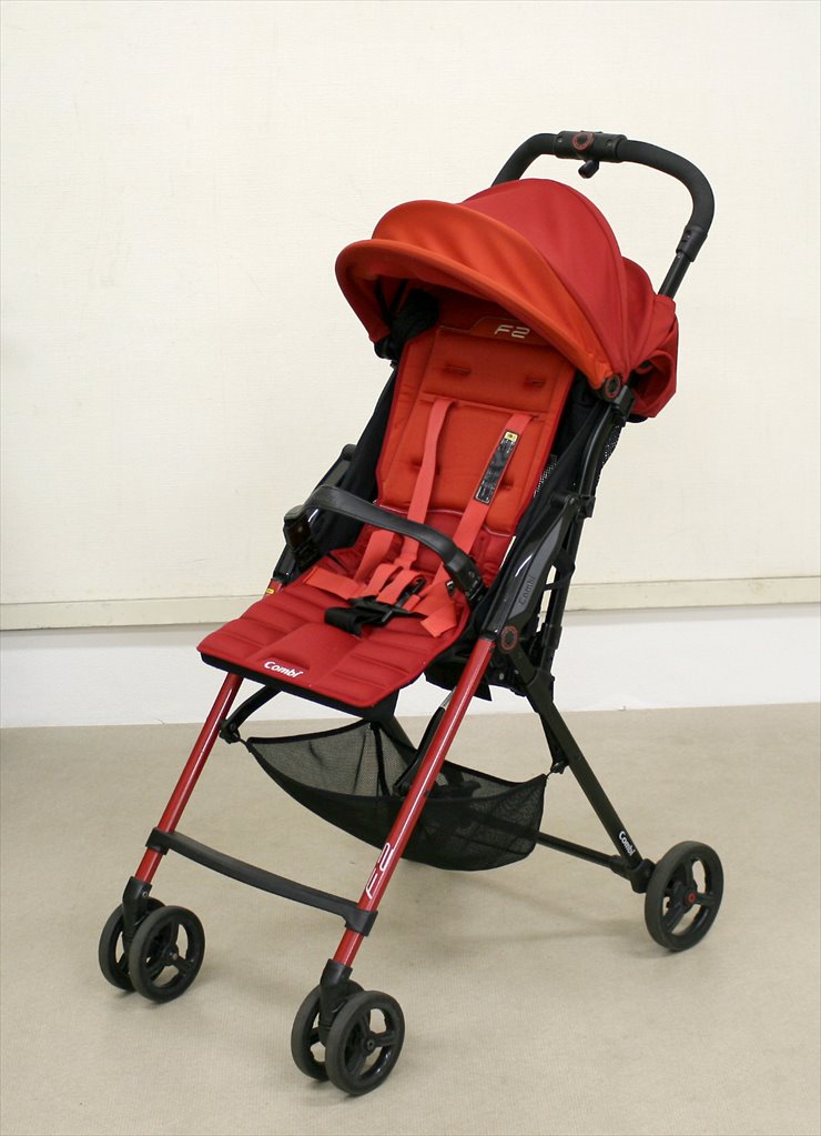 F2plus AD-300 ライジングレッド