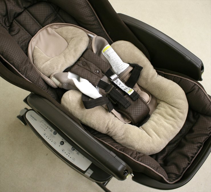 ユラリズムオート プラス DX ネオポンモーゾBR