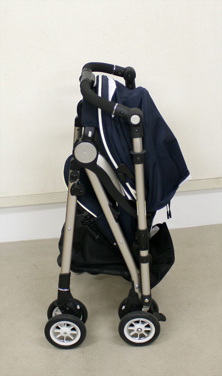 ソラリア 2013 タッジオネイビー 92732