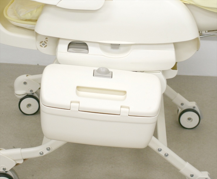 ネムリラ オートスウィング イエロー 電動ハイローチェア