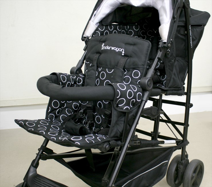 DUOシティHOP デュオシティ ホップ kinderwagon ブラック