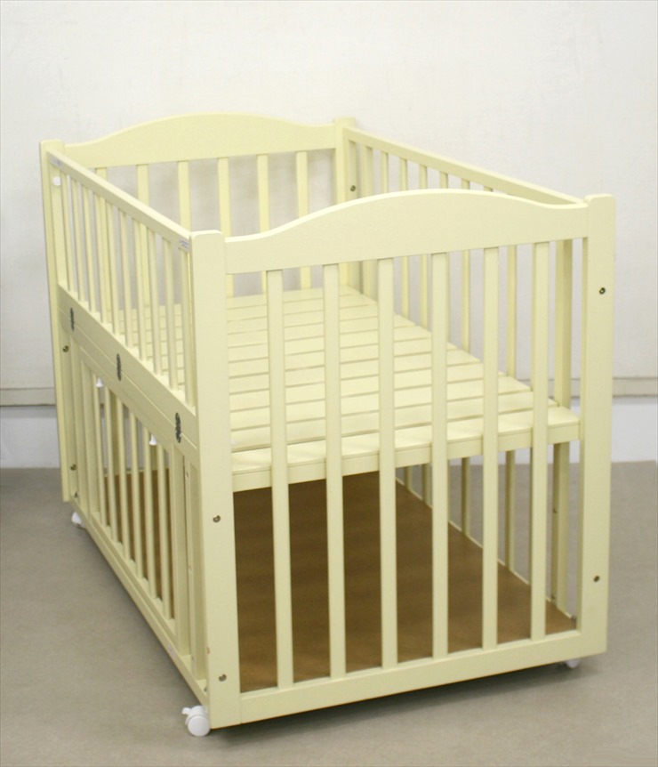 とことんこだわったベビーベッド すのこ床板 Combimini