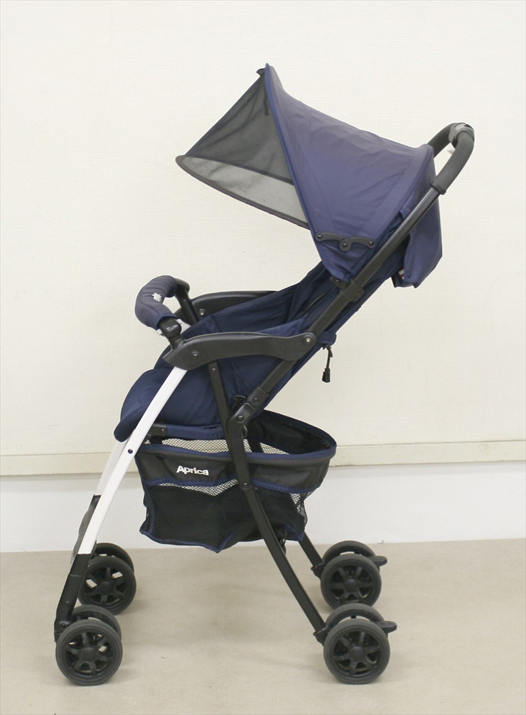 マジカルエアープラスAC トリコロールネイビーNV 92544アップリカ