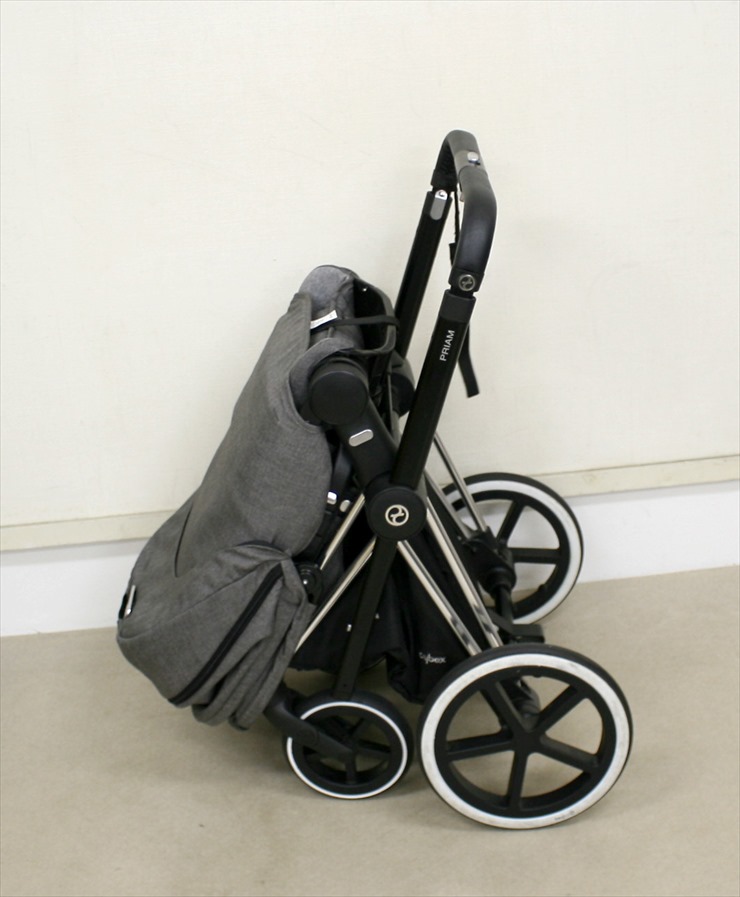 cybex Priam マンハッタングレー×オールテレインホイール×クロームフレーム