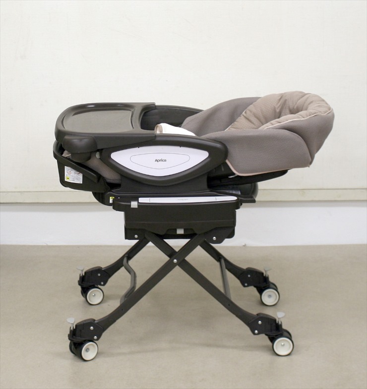 ユラリズムオートDX カンタービレBE 電動スウィング