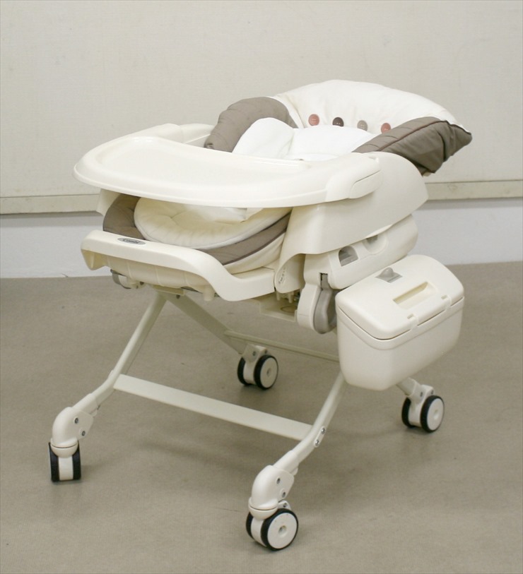 <p><span style="color: #993300;"><a href="https://kidsfan.sakura.ne.jp/archives/item/4-"><img  </a><br />  <strong>送料無料 00円</strong></span></p>