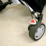 クィニー ザップ ロッキングブラック+マキシコシ カブリオフィックス ロビンレッド