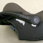 マキシコシ カブリオフィックス ウォルナットブラウン