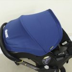 doona インファントカーシート&ストローラー ロイヤルブルー + ISOFIXベース
