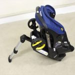 doona インファントカーシート&ストローラー ロイヤルブルー + ISOFIXベース