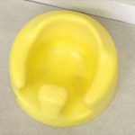 バンボ Bumbo イエロー