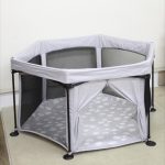 洗えてたためるポータブルベビーサークル クラウド 日本育児