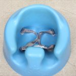 バンボ Bumbo ブルー 安全ベルト付き