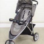 Chicco Viaro Quick-Fold Travel System Techna
