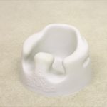 バンボ Bumbo グレー 未使用安全ベルト付