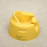 バンボ Bumbo ミモザイエロー 未使用安全ベルト・プレイトレー付