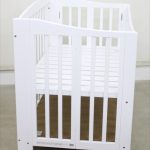 Combimini カンタン組み立てベビーベッド 738301