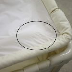 カトージ ポータブルベビーベッド テーブル付 ベージュ