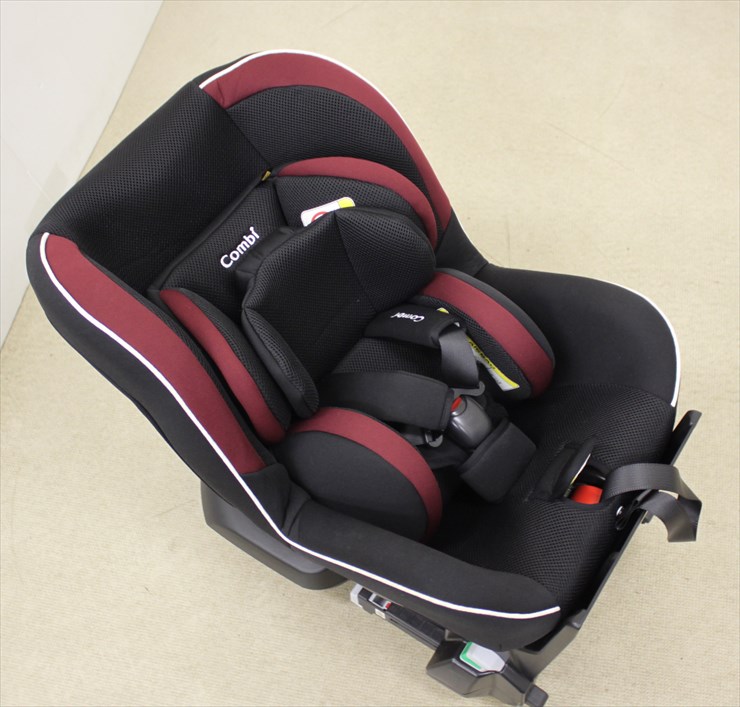 送料無料 美品 プロガード ISOFIX エッグショック RK ブラック 17676 コンビ 新生児OK ISOFIX簡単取付け クリーニング済み  C2127310ysキッズファン