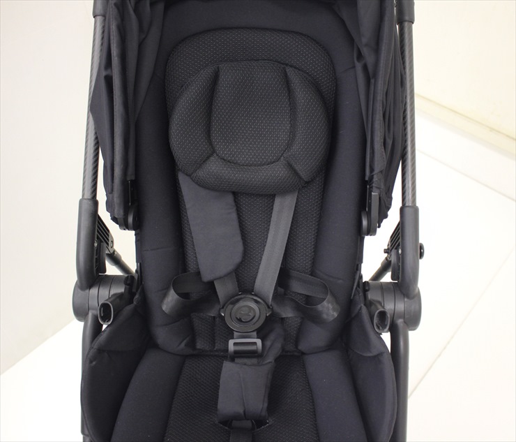 サイベックス メリオ カーボン ムーンブラック 肩ベルトカバー欠品