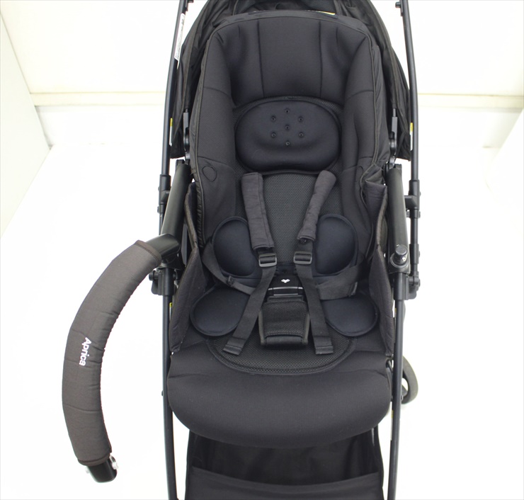 ラクーナ クッション フリー AB ブラック