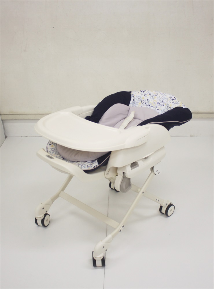 ベビーステーション リーフネイビー