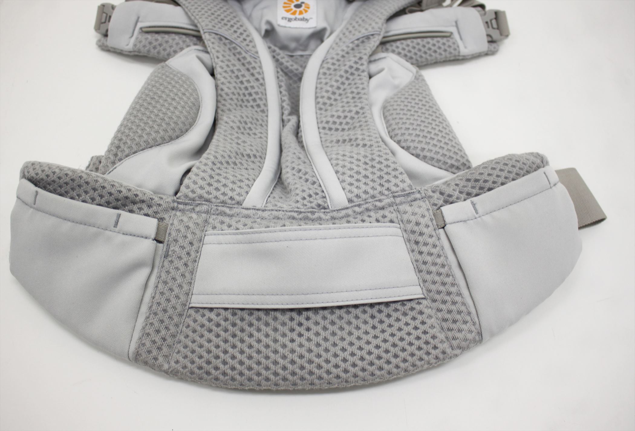 美品 エルゴ OMNI breeze オムニブリーズ パールグレイ